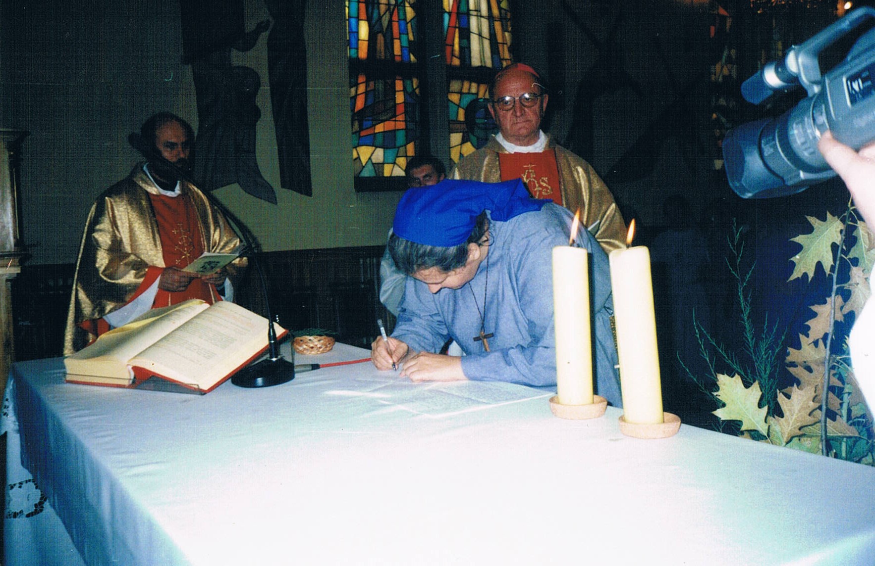 2000 profesja wieczysta